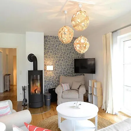 House In Wyk Near South Beach, Cleaning Included *